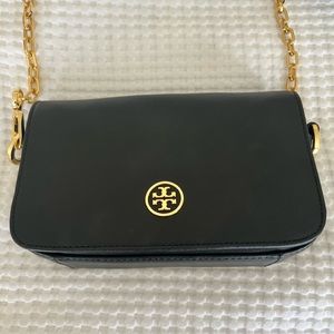 Brand new leather Tory Burch Leather handbag with chain strap
